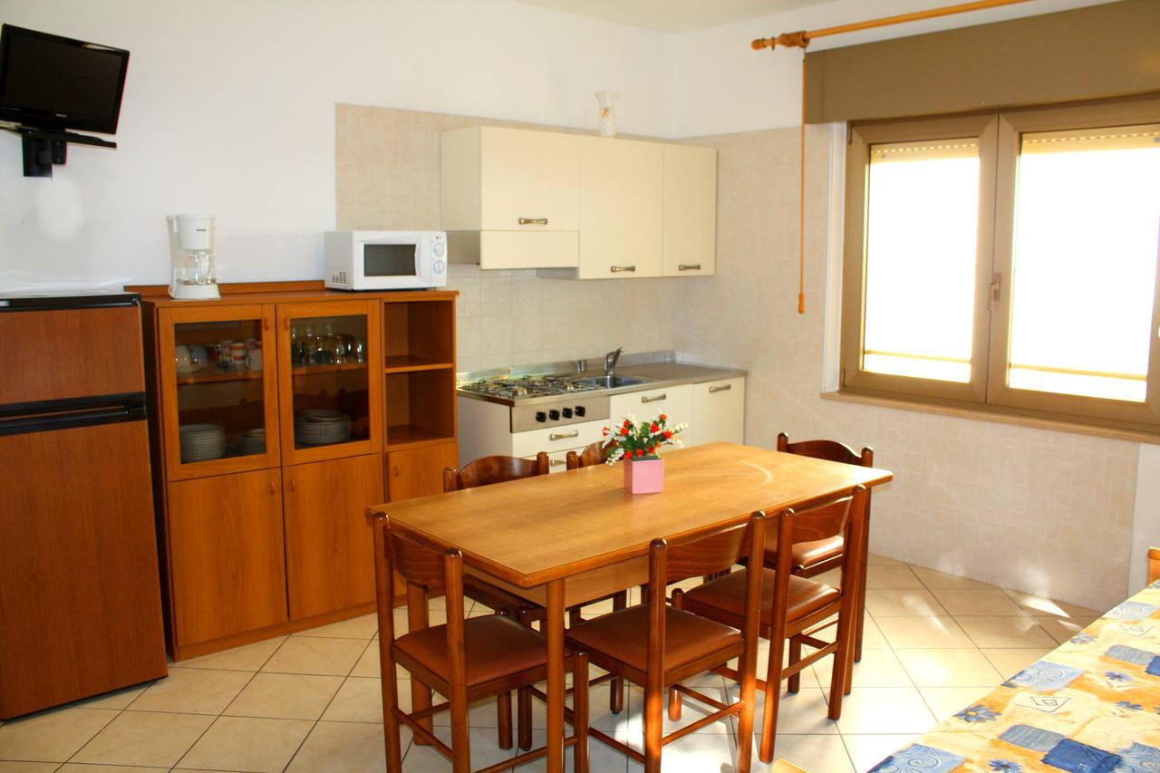Villa Nodari Lignano Sabbiadoro Exterior foto
